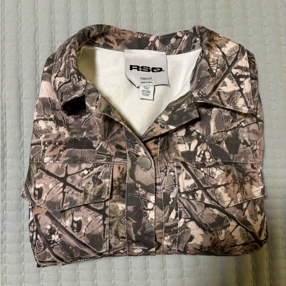 Camo Jean Jacket - Picture 7 of 16